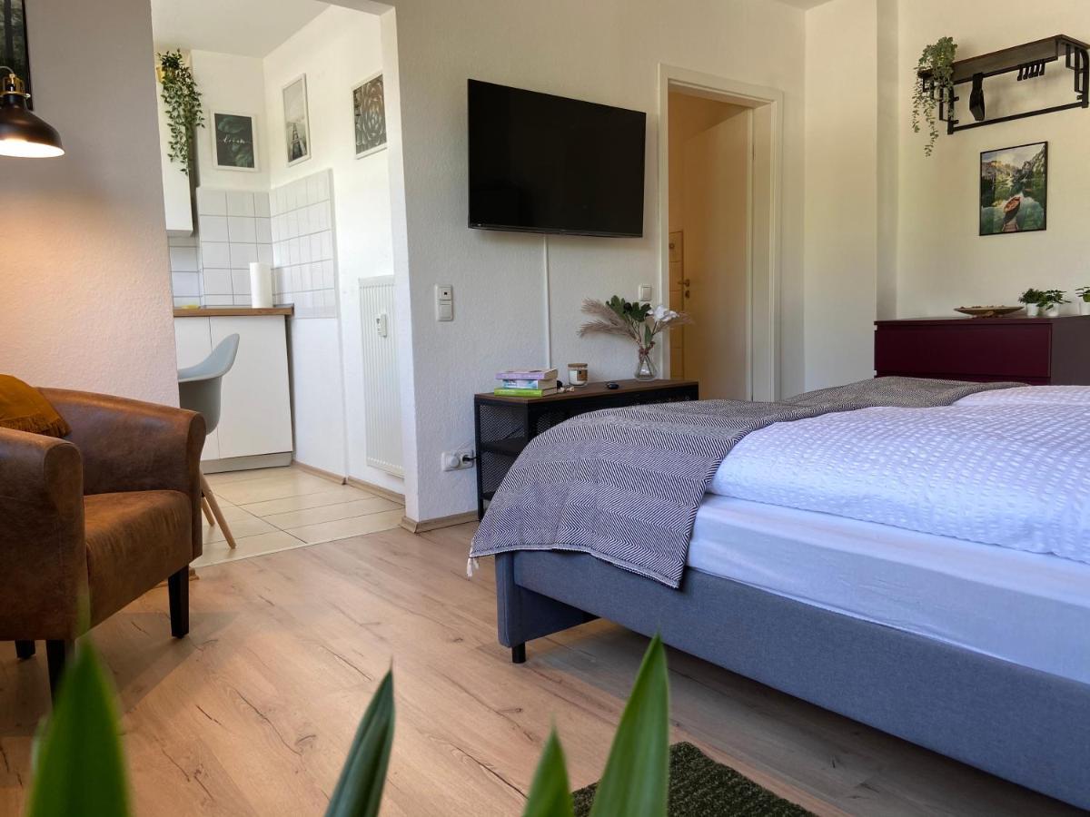 Urban Jungle Apartment In Kassel + Netflix Exterior photo