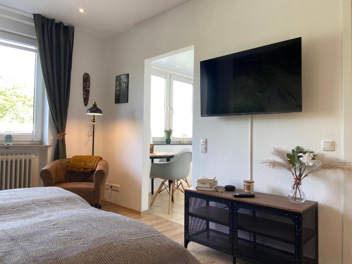 Urban Jungle Apartment In Kassel + Netflix Exterior photo