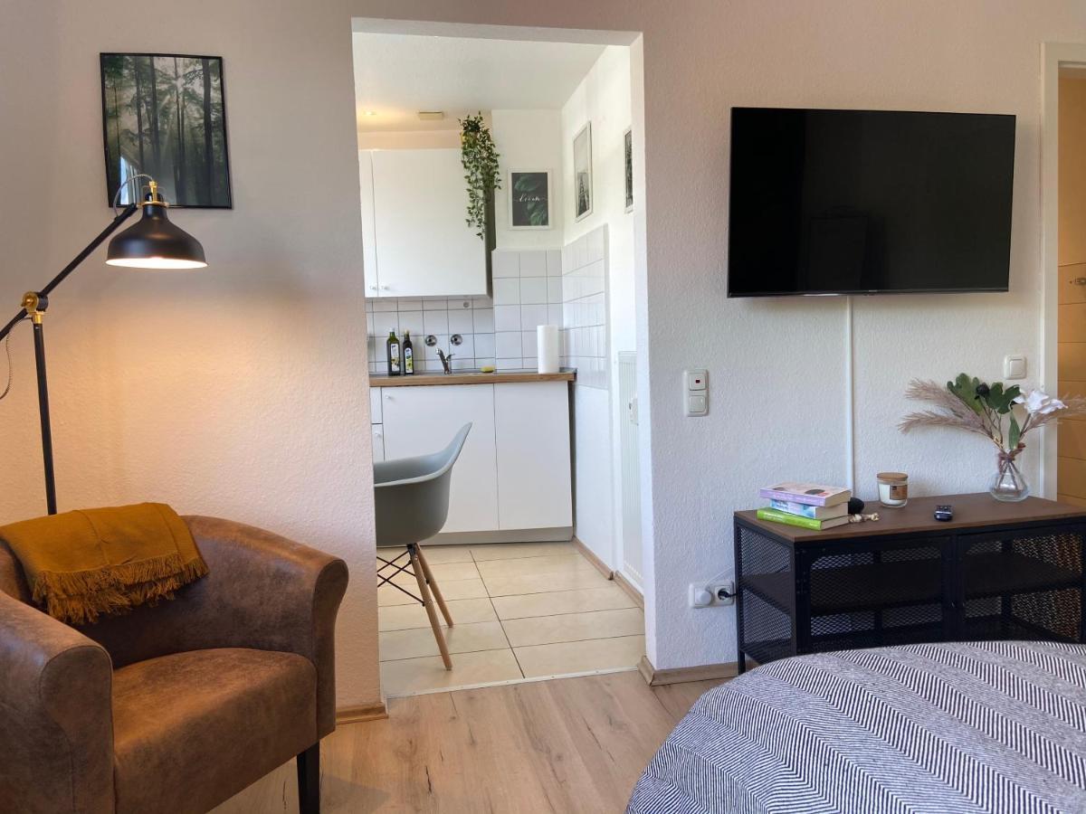 Urban Jungle Apartment In Kassel + Netflix Exterior photo