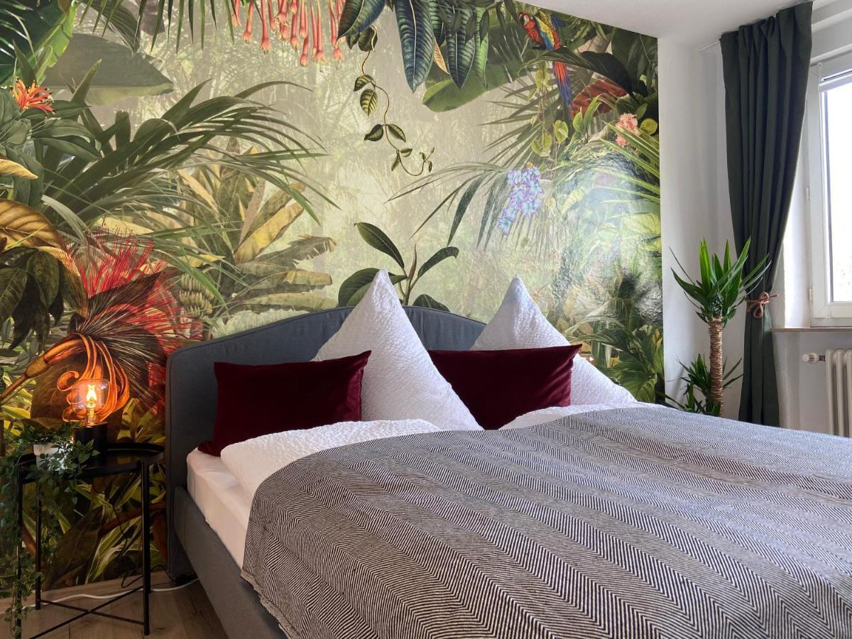 Urban Jungle Apartment In Kassel + Netflix Exterior photo