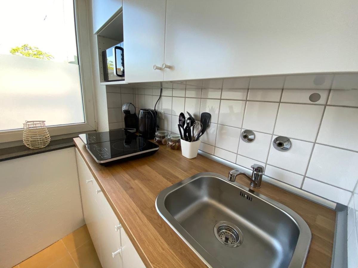 Urban Jungle Apartment In Kassel + Netflix Exterior photo
